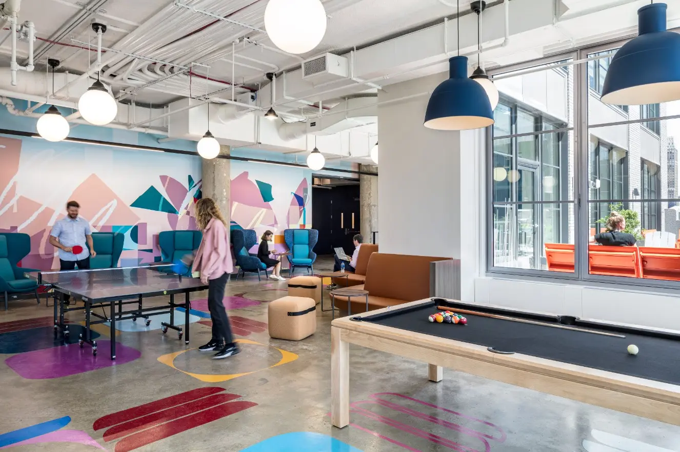 Amazon Office Design – Dynamic, Flexible Corporate Workspace